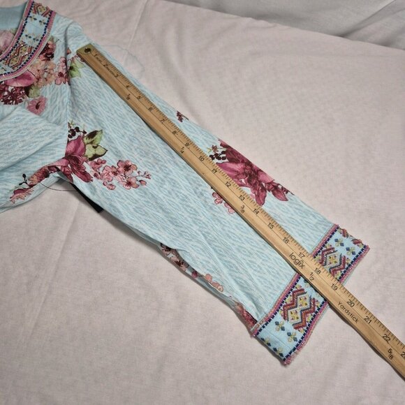 John Mark Women's Floral Print Embroidered and Beaded  Tunic Size 2X Blue NWT 42 - Picture 9 of 12
